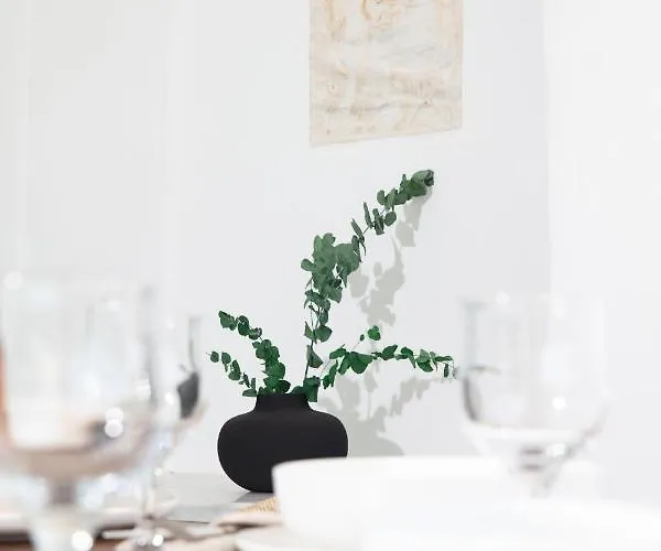 Nerea * אורנוס